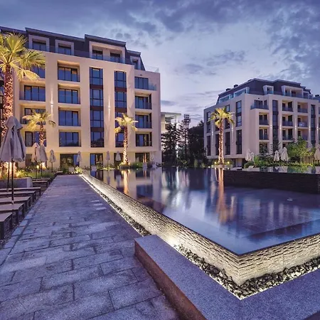 Luxury Amara In Complex Azur - Next To The Sf. Constantin și Elena